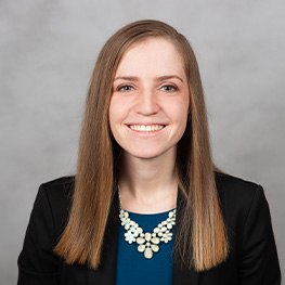 Glen Ellyn Illinois pediatric dentist Erika Peters D M D M S