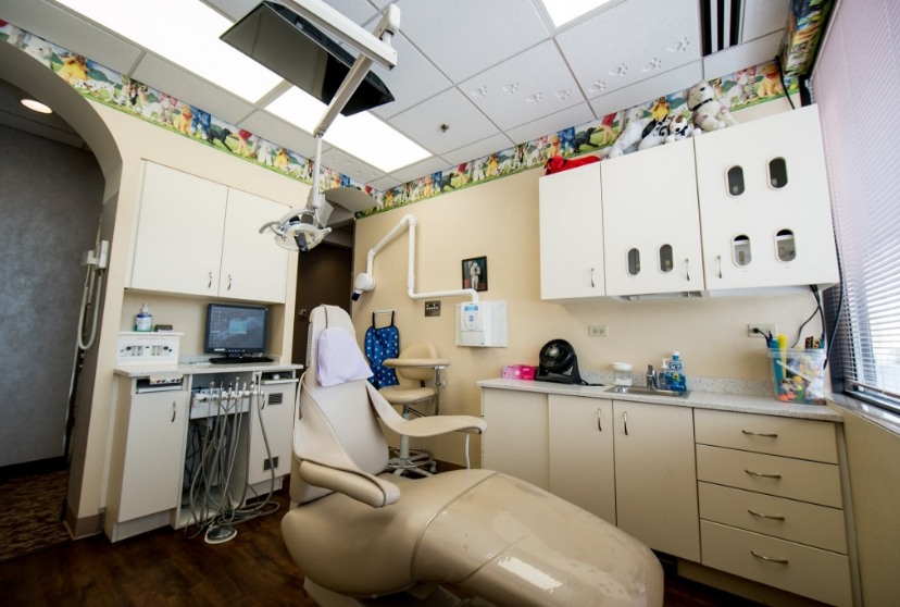Children's dental treatment room